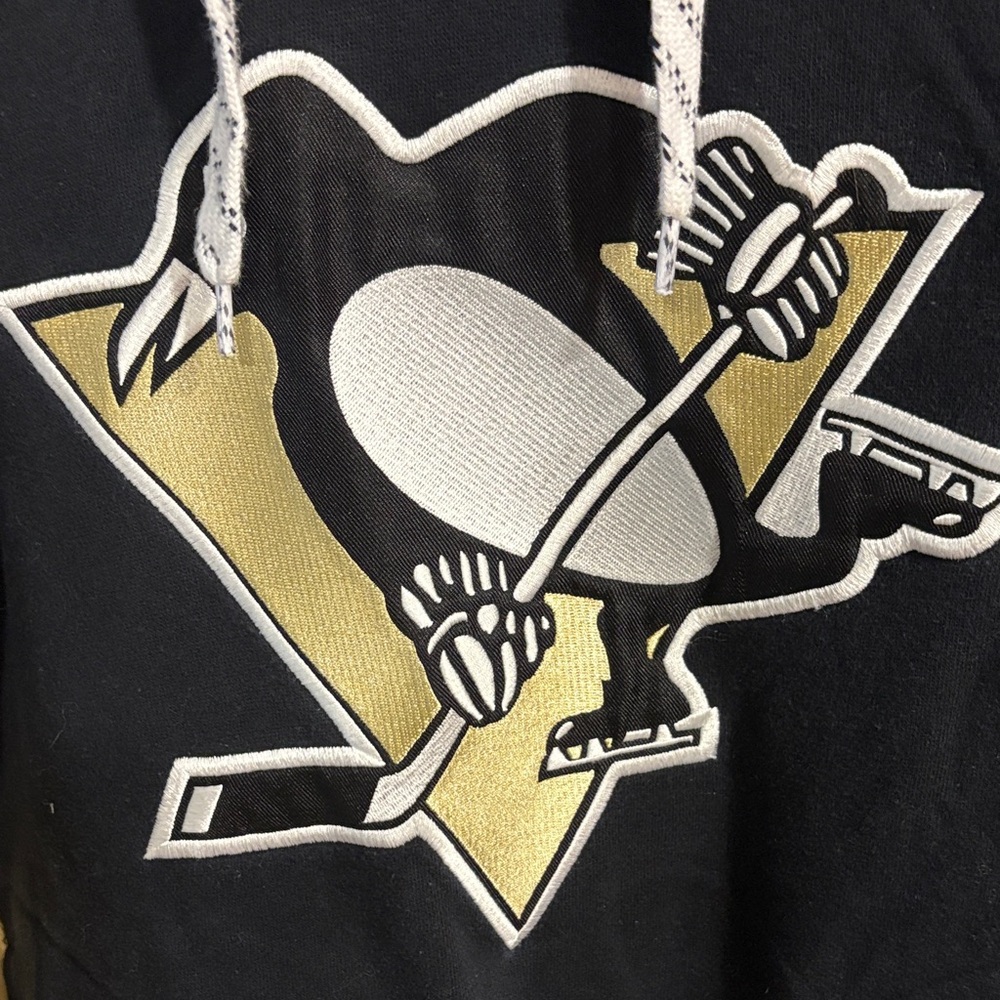 Reebok Womans Penguins Hockey Sweater - Picture 3 of 5